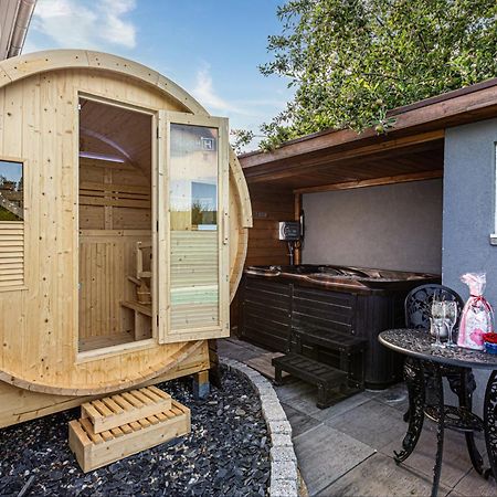 Gites Spa Strasbourg - Studio Romantique, Jacuzzi, Sauna, Terrasse Privee Furdenheim Buitenkant foto