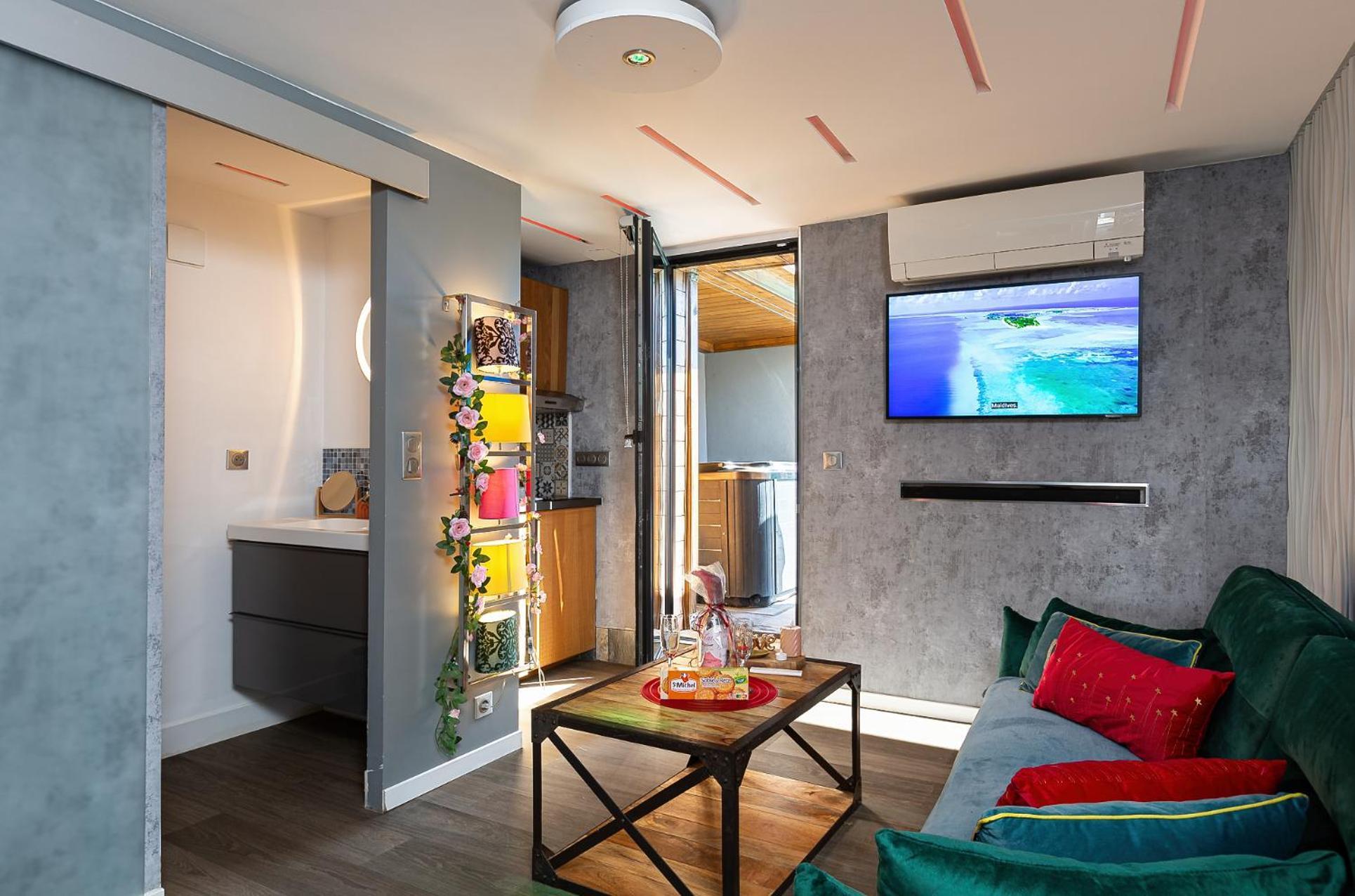 Gites Spa Strasbourg - Studio Romantique, Jacuzzi, Sauna, Terrasse Privee Furdenheim Buitenkant foto